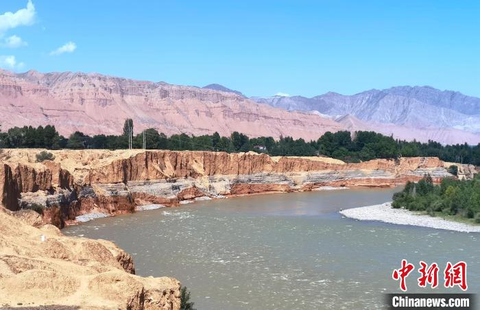 圖為黃河河曲。　張海雯 攝