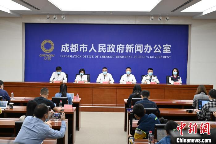 （抗擊新冠肺炎）成都1.48萬家企業(yè)閉環(huán)管理、連續(xù)生產(chǎn)工業(yè)企業(yè)復工率達到65%