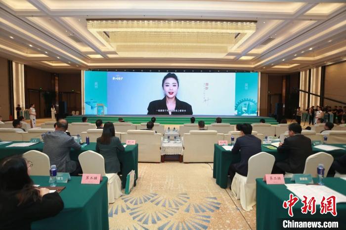 高葉、白鹿為家鄉(xiāng)代言常州10億元補貼豪推文商旅融合發(fā)展