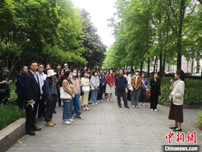 活動現(xiàn)場。　范宇斌 攝