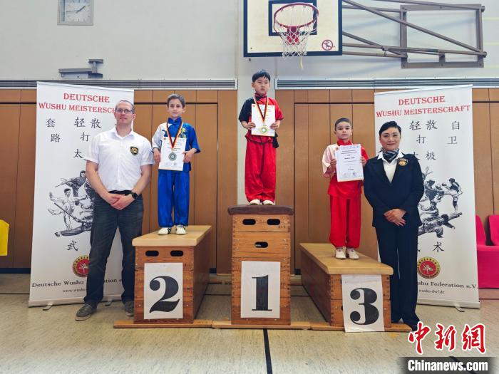 圖為活動(dòng)現(xiàn)場?！〉聡湫g(shù)聯(lián)合會(huì)供圖。