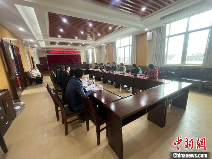 寧波大學東海研究院召開相關(guān)工作會議。(資料圖) 寧波大學東海研究院供圖