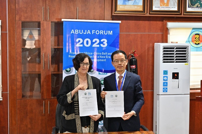 浙江師范大學(xué)非洲研究院與尼日利亞古紹研究所續(xù)簽戰(zhàn)略合作協(xié)議。浙江師范大學(xué)非洲研究院供圖