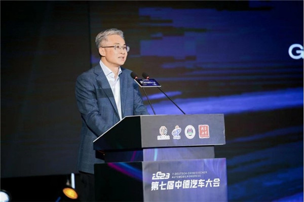 嘉興市人民政府市長李軍致辭。主辦方供圖