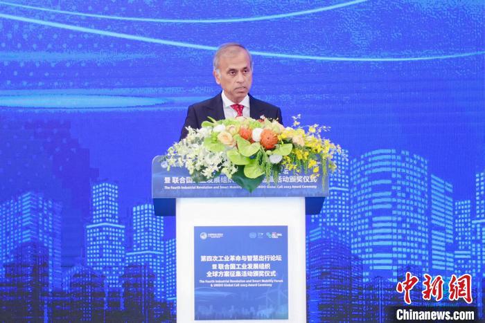 聯(lián)合國駐華協(xié)調員常啟德發(fā)表演講。