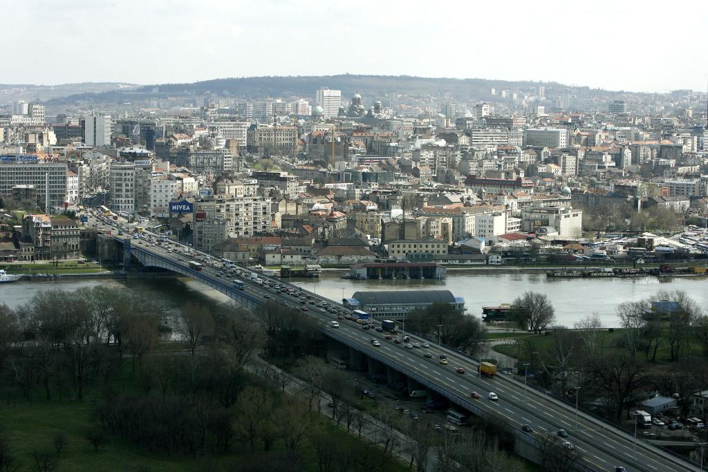 這是2015年3月30日拍攝的塞爾維亞首都貝爾格萊德老城區(qū)。貝爾格萊德是塞爾維亞的首都，坐落在薩瓦河和多瑙河的交匯處，是歐洲最古老的城市之一。新華社發(fā)（普雷德拉格·米洛薩夫列維奇攝）