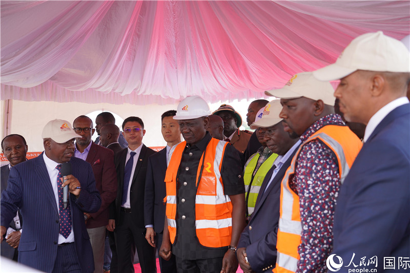 開工儀式現(xiàn)場(chǎng)。人民網(wǎng)記者 黃煒鑫攝