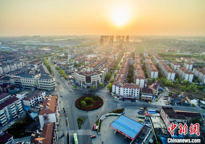 資料圖；位于上海南郊奉賢區(qū)最東部的四團(tuán)鎮(zhèn)。 供圖