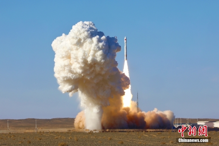 圖為發(fā)射現(xiàn)場。 王海霞 攝