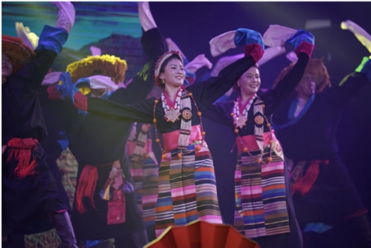 圖為2024“歡樂春節(jié)”中泰互致新春賀辭活動(dòng)現(xiàn)場(chǎng)。 中國(guó)駐泰國(guó)大使館文化處供圖