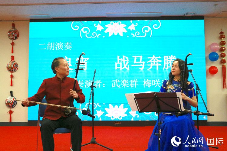 二胡合奏。人民網 許可攝