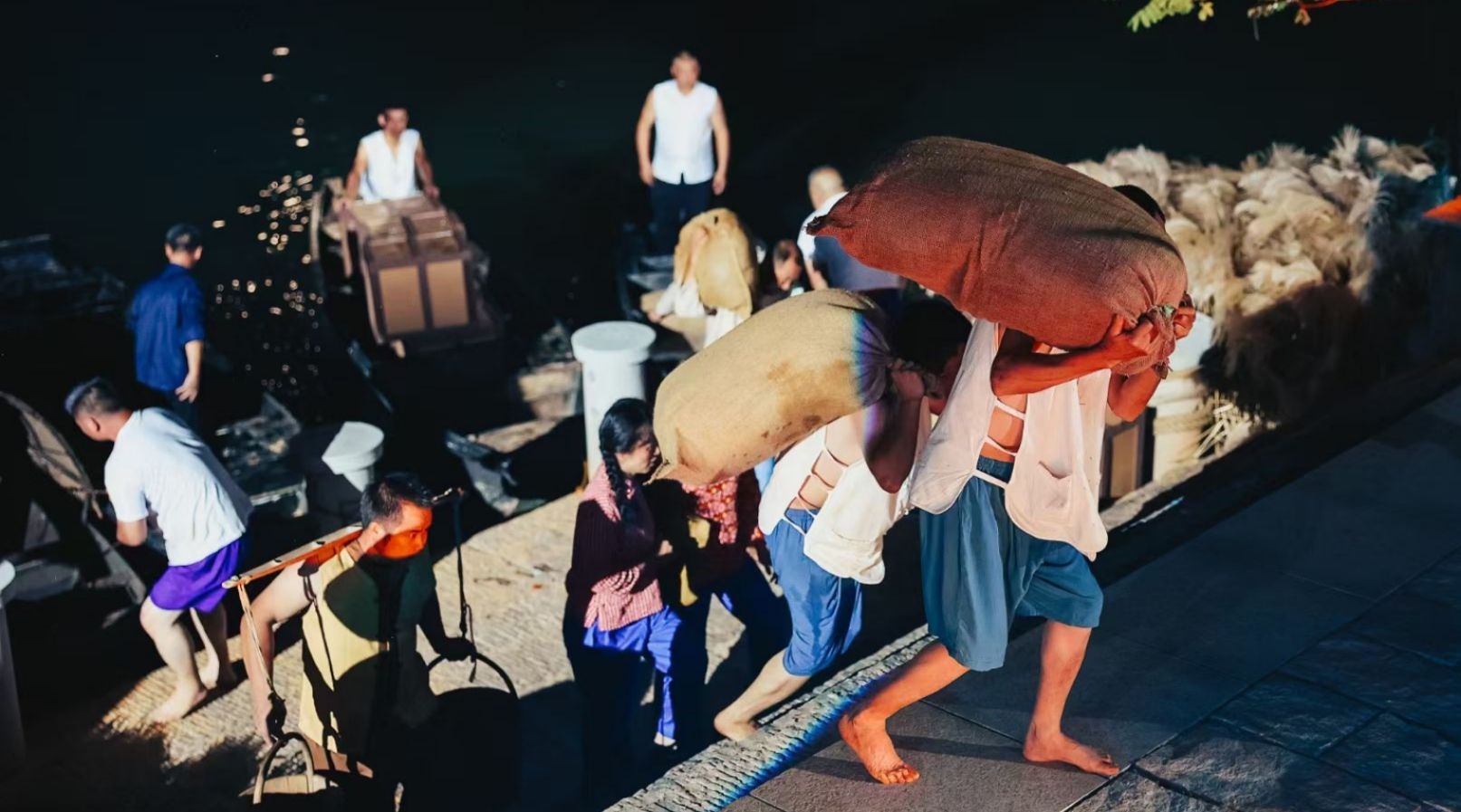 現(xiàn)場重現(xiàn)老碼頭商貿(mào)繁榮盛況。主辦方供圖