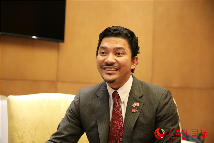 馬來西亞駐華大使館教育參贊沙烈胡丁在2024中國-東盟教育交流周期間接受人民網(wǎng)專訪。人民網(wǎng) 王婧攝