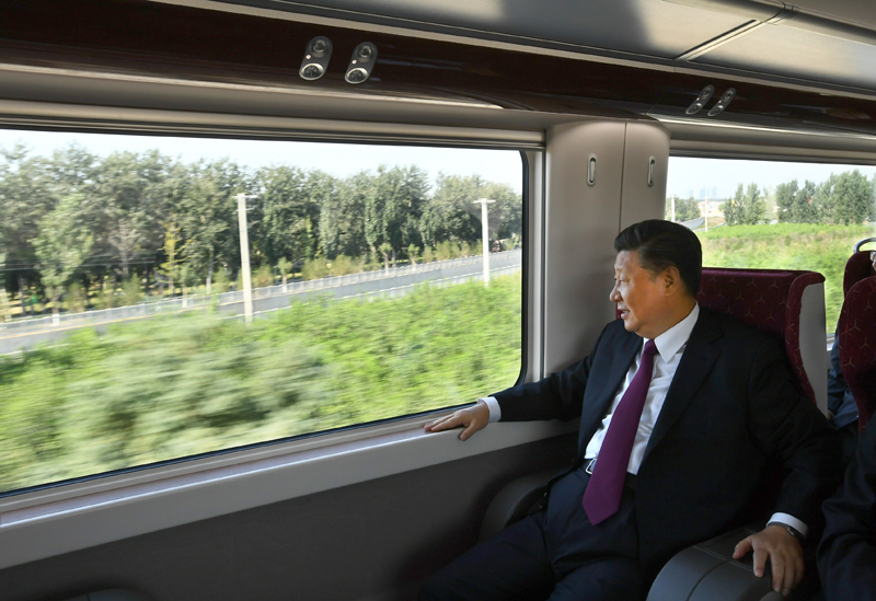2019年9月25日，習近平總書記乘坐軌道列車前往北京大興國際機場。