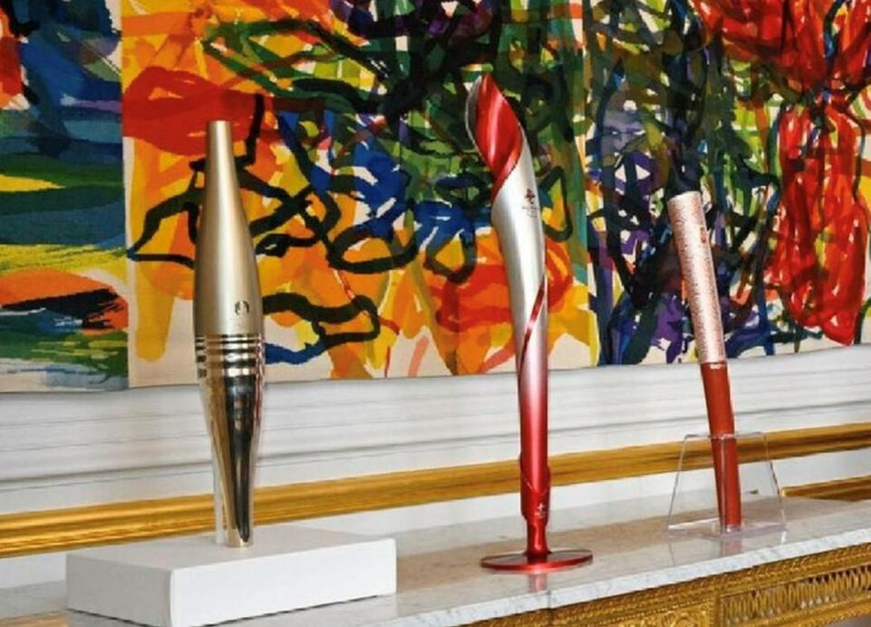 中法元首互贈的奧運(yùn)火炬。