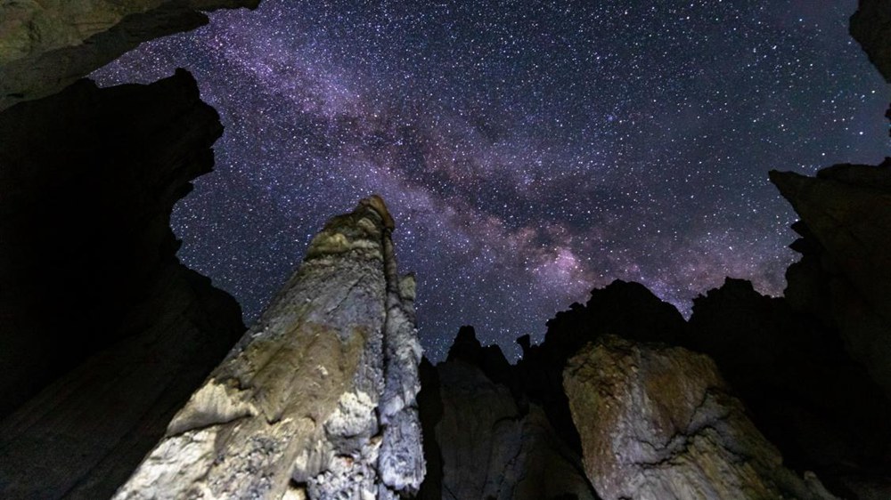 手可摘星辰。貢覺(jué)群培攝