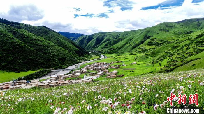 “世外桃源”神座村:風(fēng)景不輸“邊城”旅游促進(jìn)改變