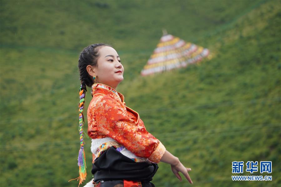 (文化)(5)甘肅碌曲:草原鍋莊歡樂起舞