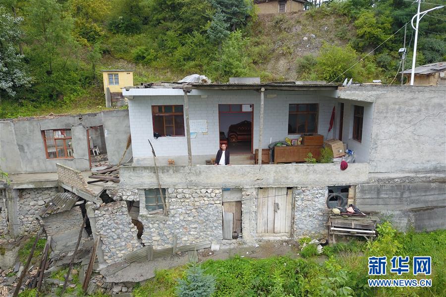 （新華全媒+）（1）千里“挪窩”，踏實(shí)開啟新生活