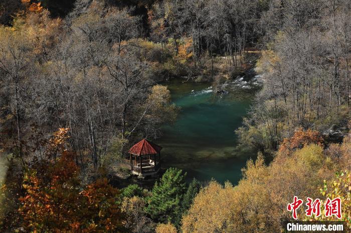 松坪溝風光。　劉通 攝