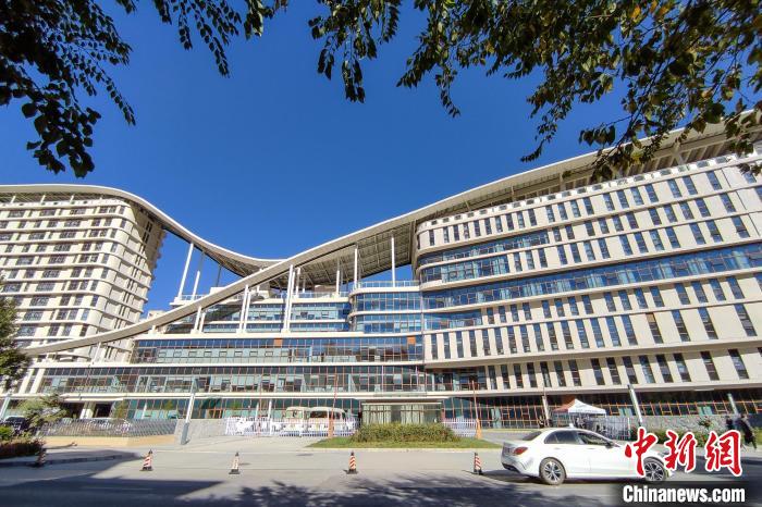 圖為西藏自治區(qū)婦產兒童醫(yī)院，該院填補了西藏沒有省級兒童醫(yī)院(婦幼保健院)的空白。　江飛波 攝