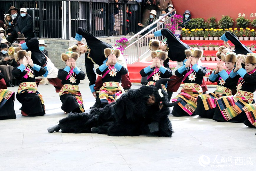 舞蹈《熱巴多吉》。人民網(wǎng) 次仁羅布攝