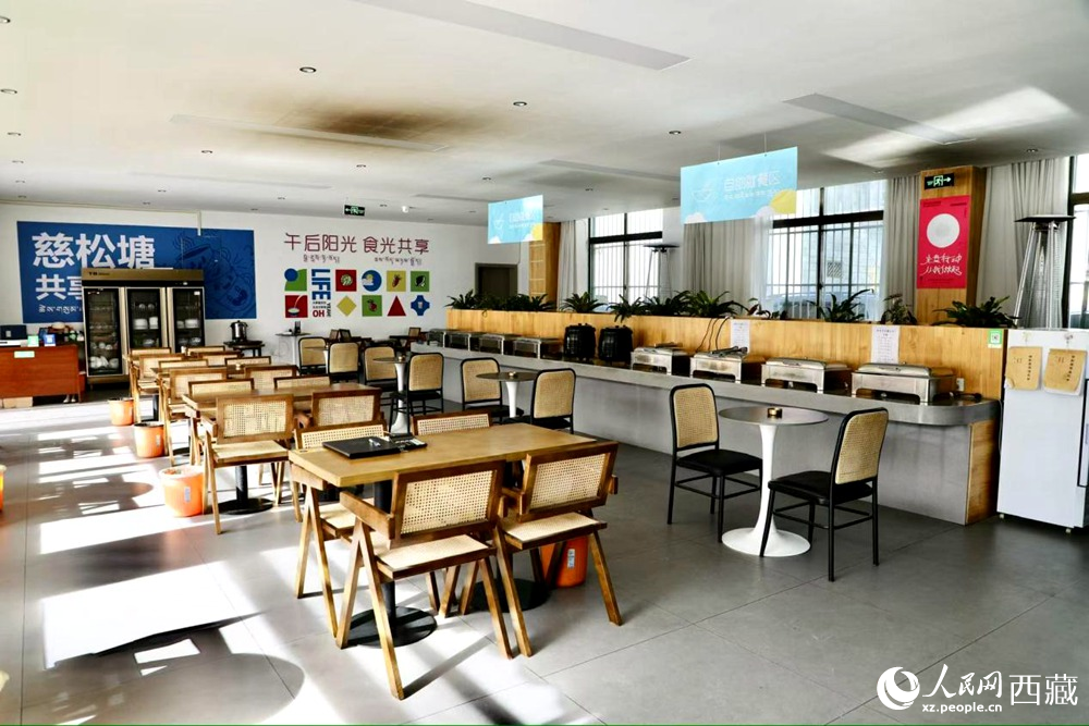 慈松堂社區(qū)共享食堂。人民網(wǎng)記者 次仁羅布攝