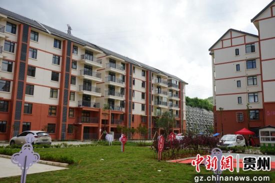清鎮(zhèn)市2018年易地扶貧搬遷安置點(diǎn)一角。