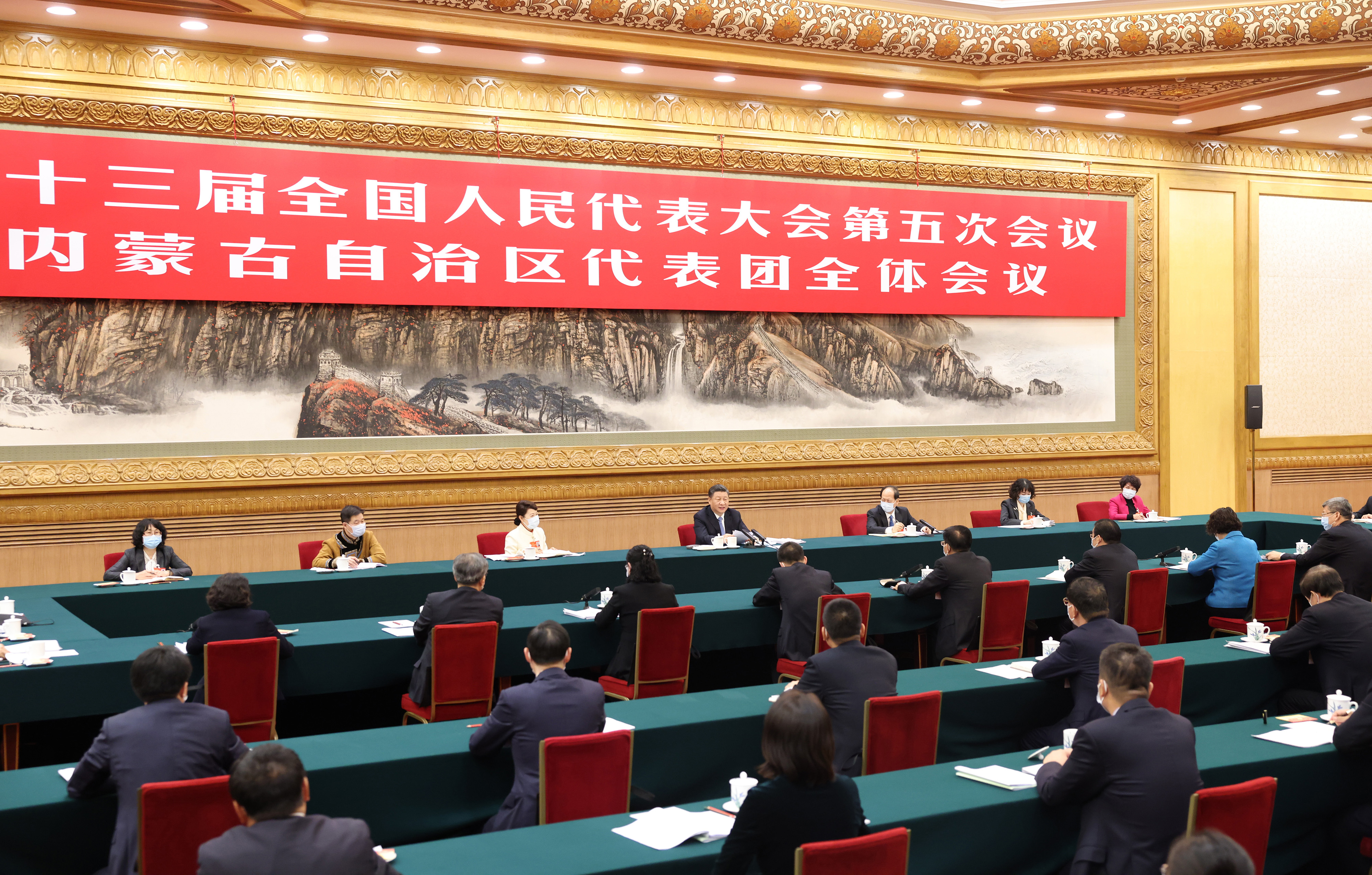 2022年3月5日，習(xí)近平總書記參加十三屆全國人大五次會(huì)議內(nèi)蒙古代表團(tuán)的審議。