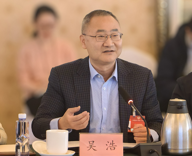 全國(guó)政協(xié)委員、首都醫(yī)科大學(xué)全科醫(yī)學(xué)與繼續(xù)教育學(xué)院院長(zhǎng)吳浩。受訪者供圖